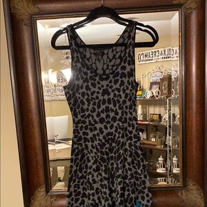 Jessica Simpson Leopard Print knit Sleeveless Dress/mini/midi